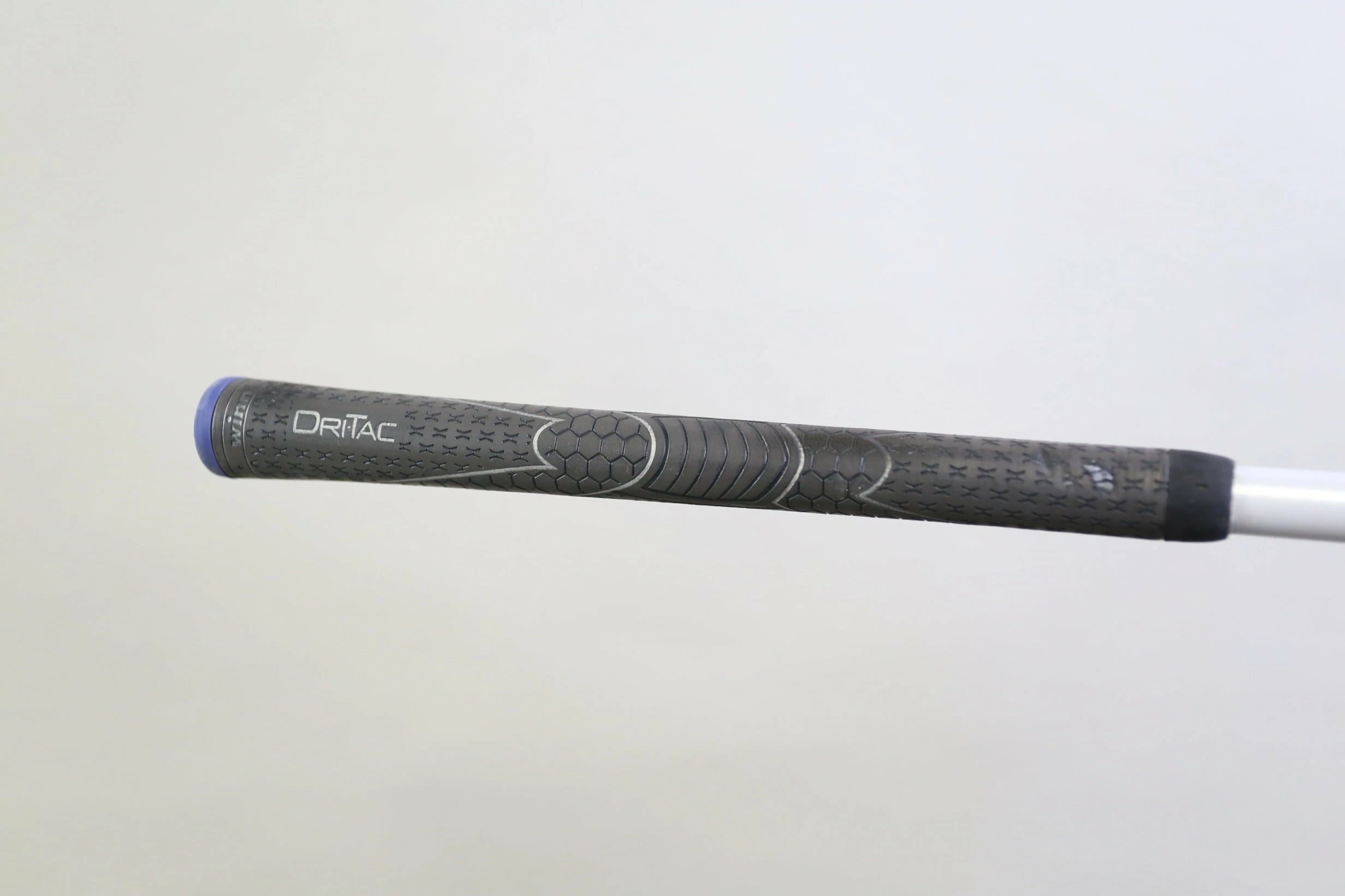 TaylorMade M1 460 2017 Driver - Right-Handed - 10.5 Degrees - Regular Flex - Image 9