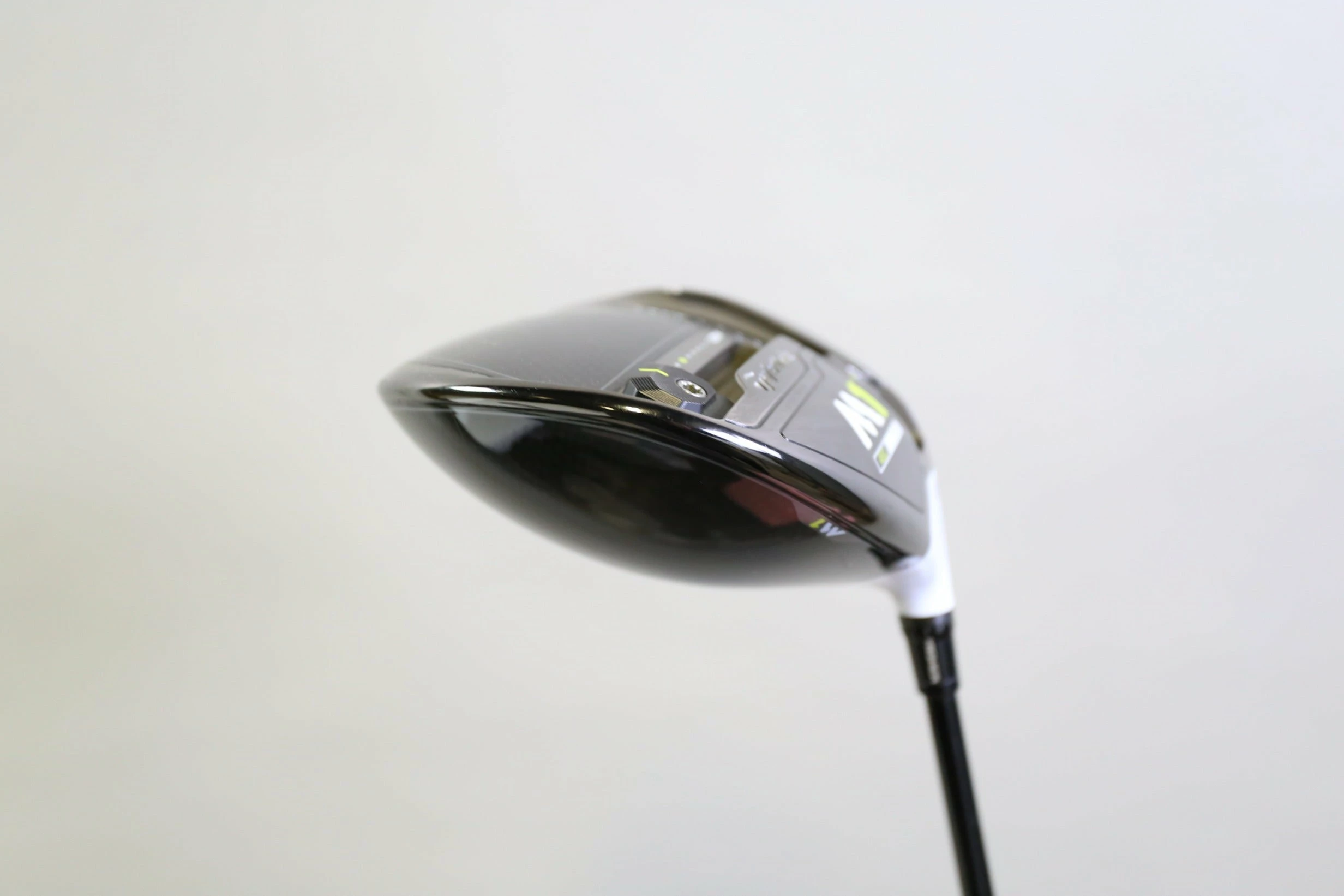 TaylorMade M1 460 2017 Driver - Right-Handed - 10.5 Degrees - Regular Flex - Image 5
