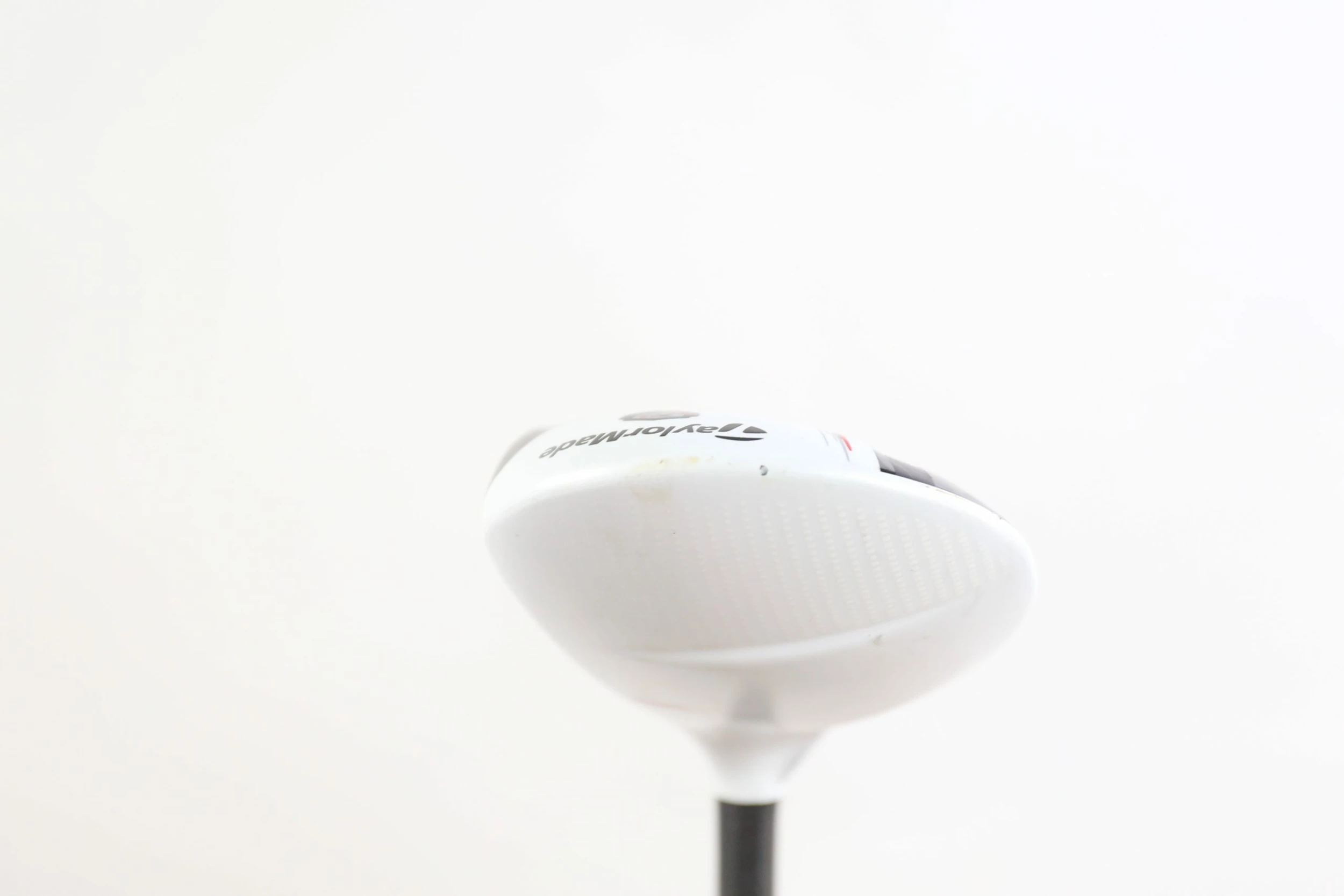 TaylorMade AeroBurner Fairway 3-Wood 15* 43in RH Graphite White Tie Regular Flex - Image 3