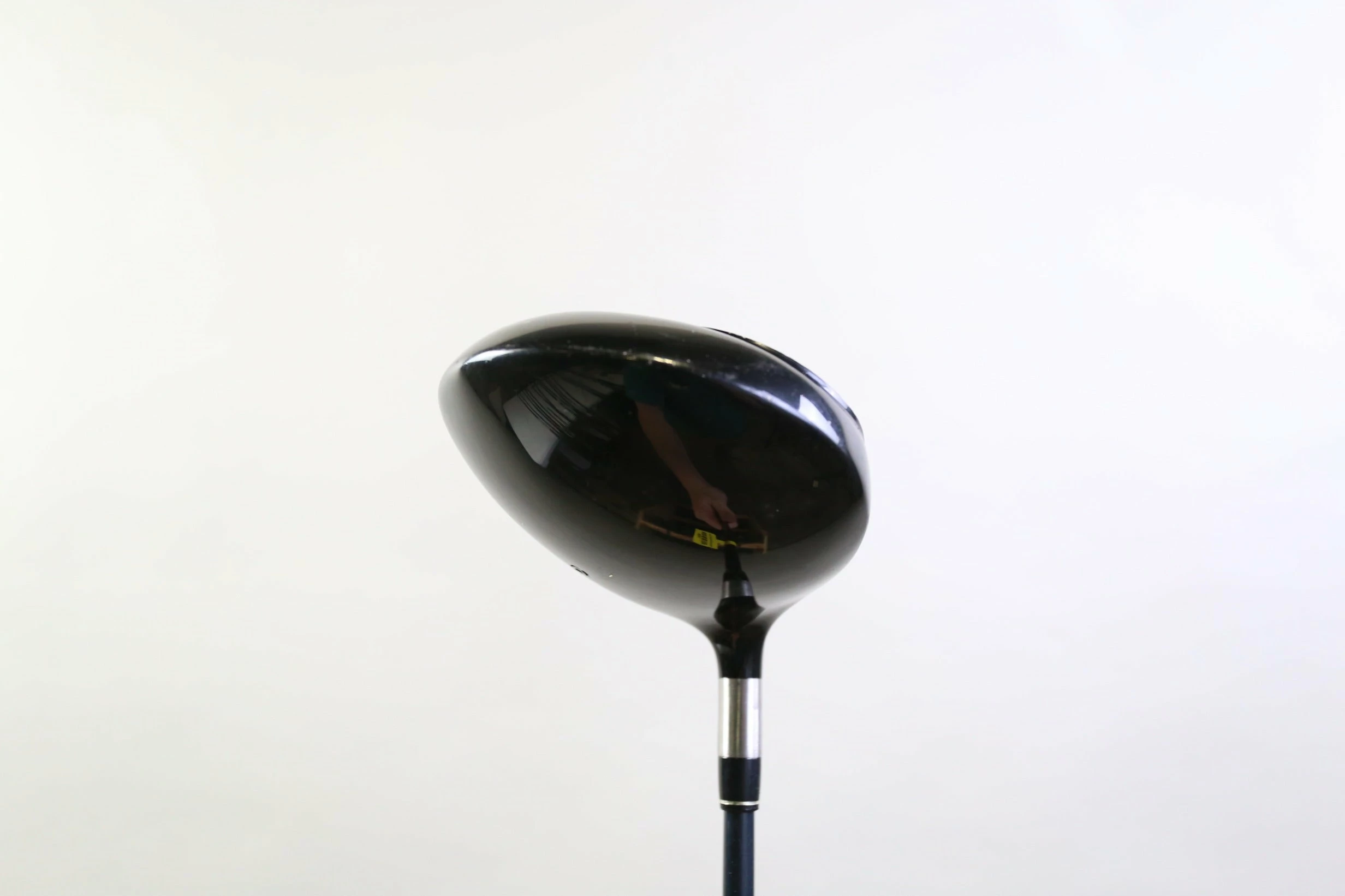 TaylorMade R540 XD Driver - Right-Handed - 9.5 Degrees - Stiff Flex - Image 4