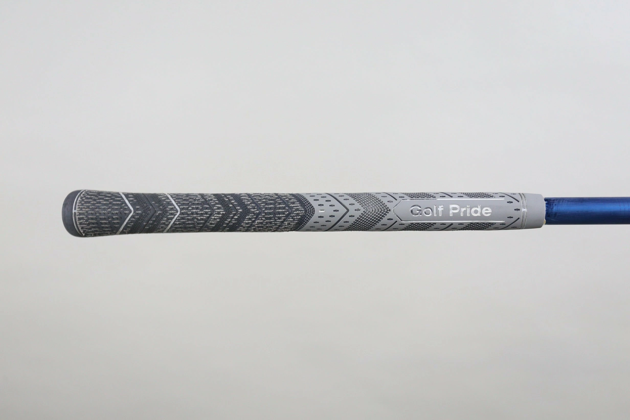 TaylorMade R15 Black Driver - Right-Handed - 9.5 Degrees - Stiff Flex - Image 9